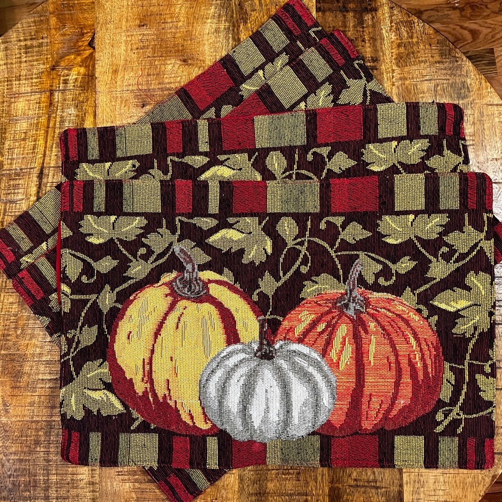 Thanksgiving / Fall placements.  Qty 4 new